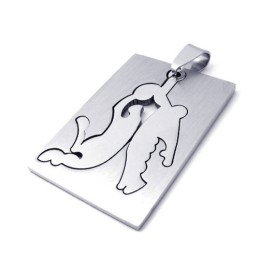 Pendentif En Titane Jouant Au Basket-Ball