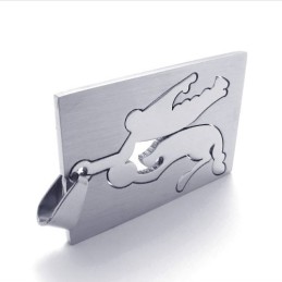 Pendentif En Titane Jouant Au Basket-Ball