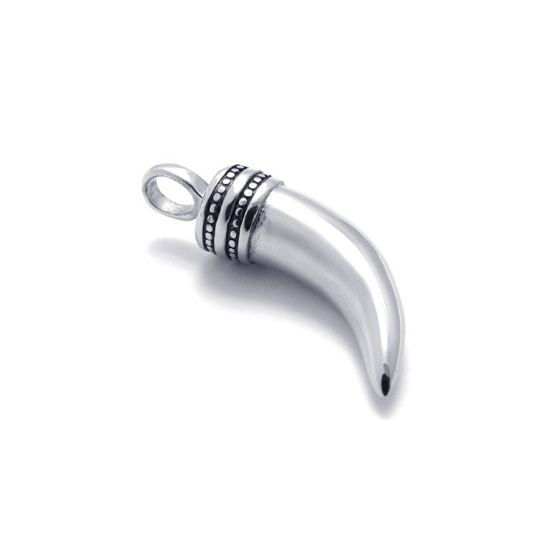 Pendentif En Titane Avec Corne De Bœuf Pendentif En Titane Avec Corne De Bœuf