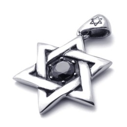 Pendentif Étoile Porte-Bonheur En Titane Avec Zircon Noir
