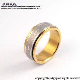 Bague Croix En Titane