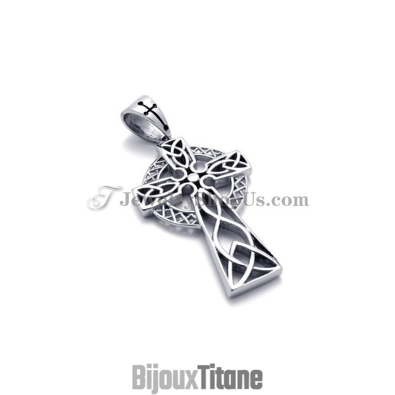 Pendentif Élégant En Titane Avec Zircon Marron Pendentif Élégant En Titane Avec Zircon Marron