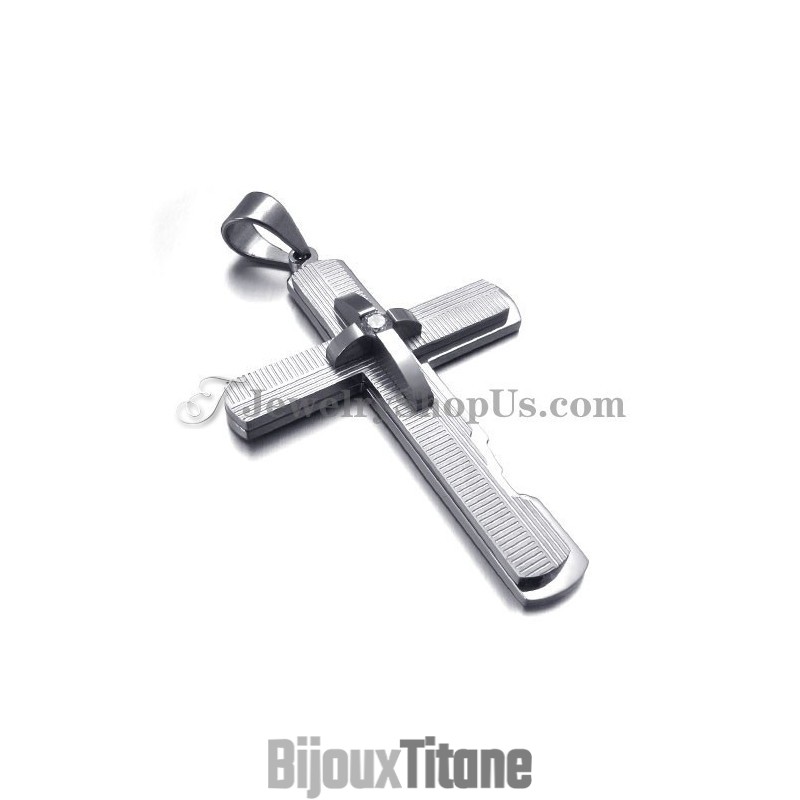 Pendentif Croix En Argent Et Titane Pendentif Croix En Argent Et Titane