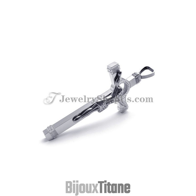 Élégant Pendentif Croix De Jésus En Argent Et Titane Élégant Pendentif Croix De Jésus En Argent Et Titane