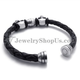Bracelet Élégant En Cuir Avec Têtes De Mort En Titane