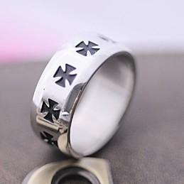 Bague En Titane Pour Homme