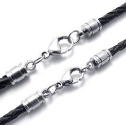 Collier En Cuir Titane De Haute Qualité Aux Couleurs Délicates Et Finement Traitées