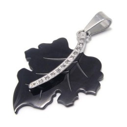 Collier Avec Pendentif En Forme De Feuille D'Érable En Titane Pur Noir