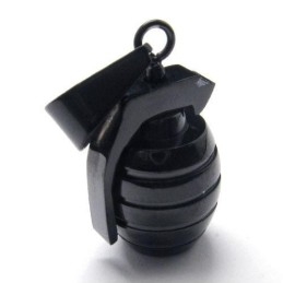 Collier Avec Pendentif Grenade En Titane Pur Noir Pour Homme