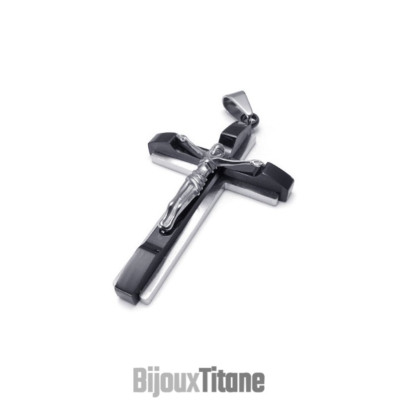 Pour Votre Sélection Couleurs Délicates La Reine De La Qualité Pendentif Croix En Titane Pour Votre Sélection Couleurs Délicates La Reine De La Qualité Pendentif Croix En Titane
